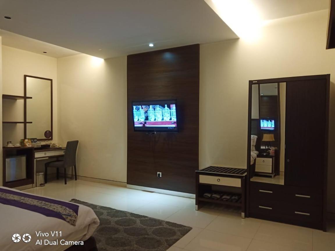 Ayla City Hotel Соронг Екстер'єр фото