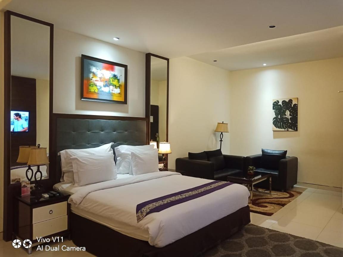 Ayla City Hotel Соронг Екстер'єр фото