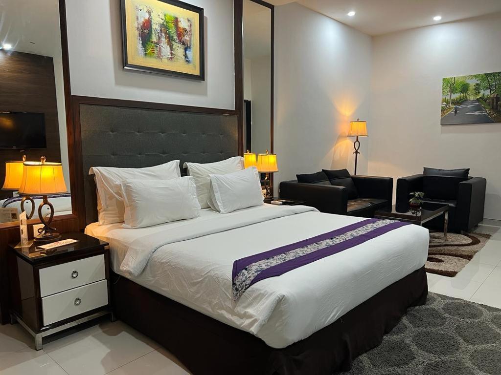 Ayla City Hotel Соронг Екстер'єр фото