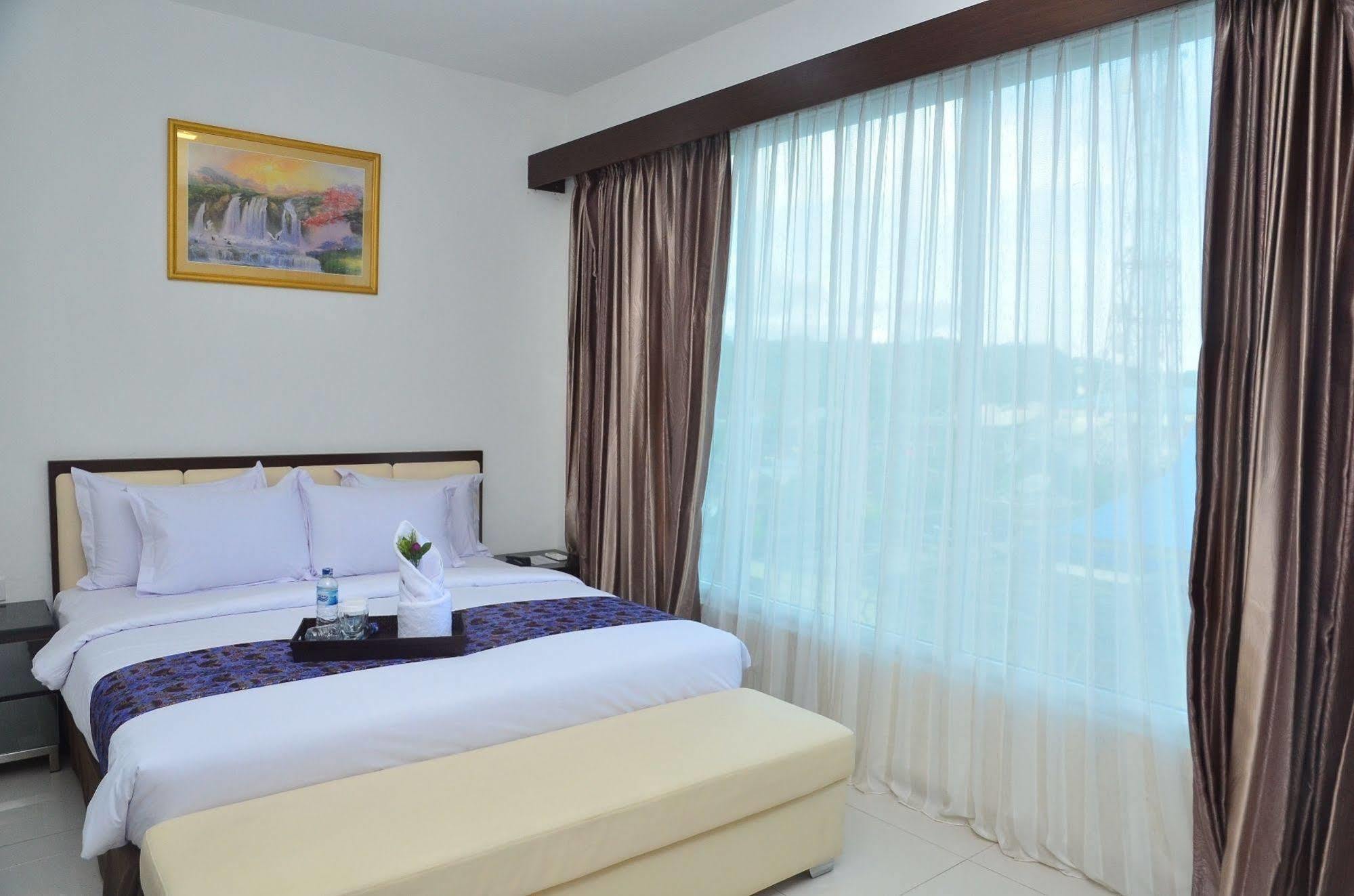 Ayla City Hotel Соронг Екстер'єр фото